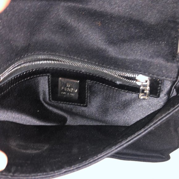 SOLD ♥Authentic Vintage Fendi Shoulderbag - Picture 5 of 15